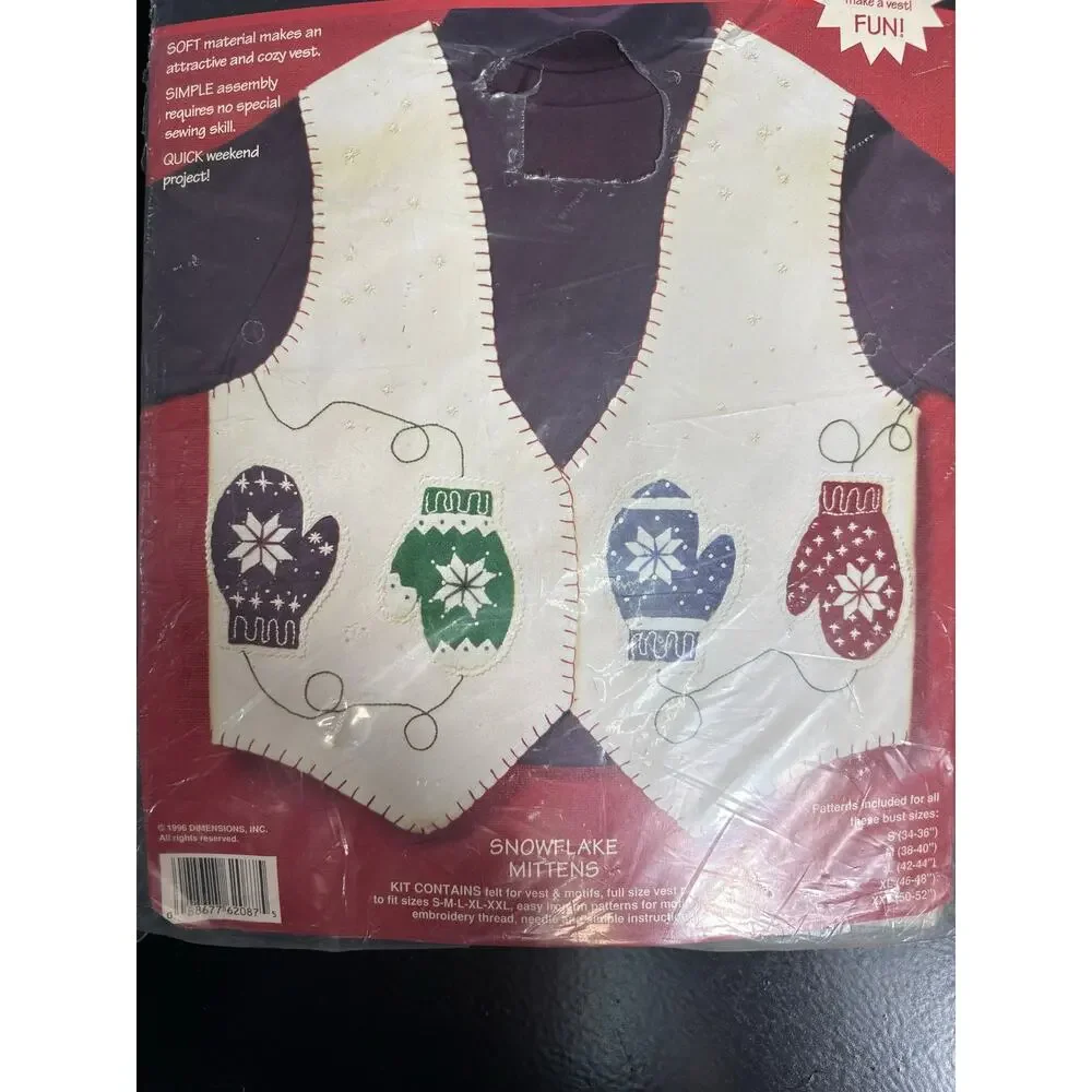 Vintage Dimensions Applique Christmas Vest Kit Pattern Snowflake Mittens 62087